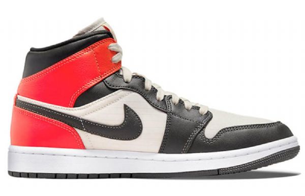 Nike Air Jordan 1 Mid Tops Se Retro Basketball Shoes Dame Svarte Rød