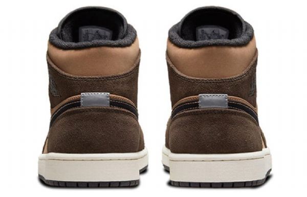 Nike Air Jordan 1 Mid Tops Se Retro Basketball Shoes Herre Mørke Sjokolade Brune