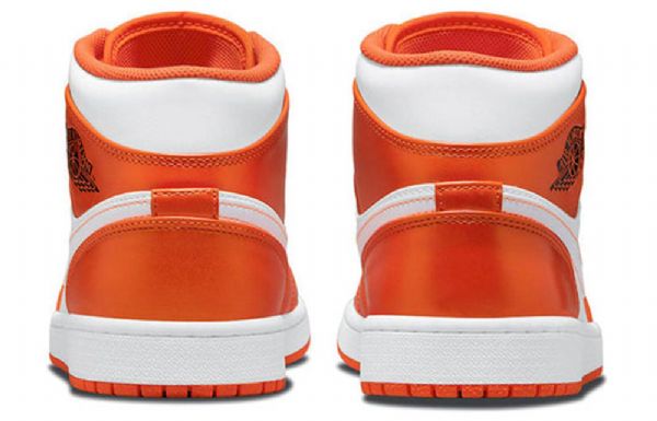 Nike Air Jordan 1 Mid Tops Se Retro Basketball Shoes Herre Oransje