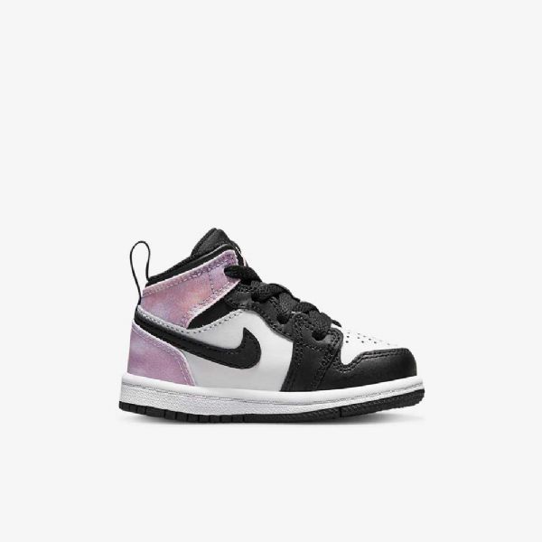 Nike Air Jordan 1 Mid Tops Se Sko Barn Svarte Hvite Korall