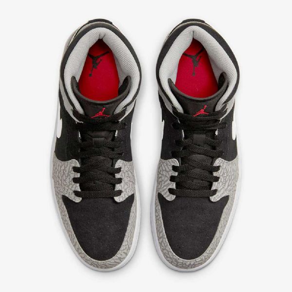 Nike Air Jordan 1 Mid Tops Se Sko Dame Svarte Hvite Lyse Grå Rød