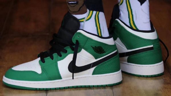 Nike Air Jordan 1 Mid Tops Se Sko Herre Grønn Svarte