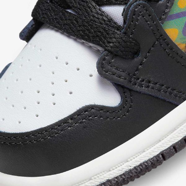 Nike Air Jordan 1 Mid Tops Sko Barn Svarte Rød Mørke