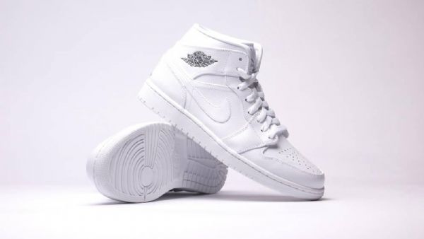 Nike Air Jordan 1 Mid Tops Sko Herre Hvite