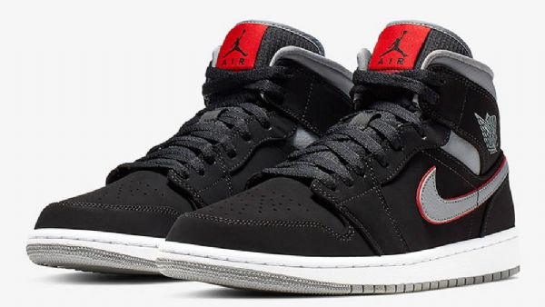 Nike Air Jordan 1 Mid Tops Sko Herre Svarte Grå Rød