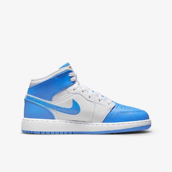 Nike Air Jordan 1 Mid Tops Sneaker School Sko Barn Hvite Blå