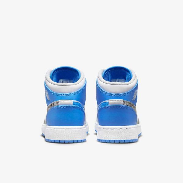 Nike Air Jordan 1 Mid Tops Sneaker School Sko Barn Hvite Blå