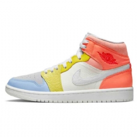 Nike Air Jordan 1 Mid Tops To My First Coach Sko Dame Multicolor