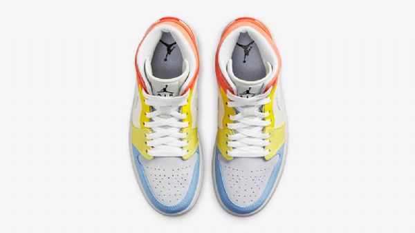 Nike Air Jordan 1 Mid Tops To My First Coach Sko Dame Multicolor