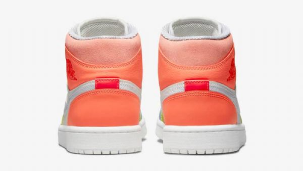 Nike Air Jordan 1 Mid Tops To My First Coach Sko Dame Multicolor