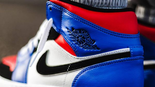 Nike Air Jordan 1 Mid Tops Top 3 Sko Herre Blå Rød Multicolor