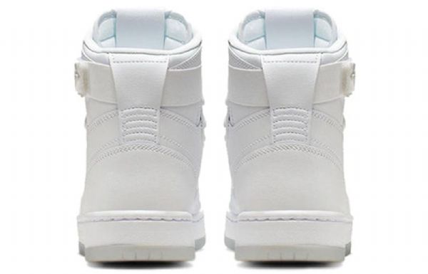 Nike Air Jordan 1 Nova Xx Retro Basketball Shoes Dame Hvite