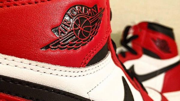Nike Air Jordan 1 Og High Tops Chicago Sko Herre Burgunder Hvite
