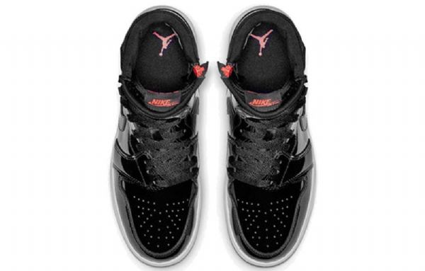 Nike Air Jordan 1 Rebel Xx Retro Basketball Shoes Dame Svarte