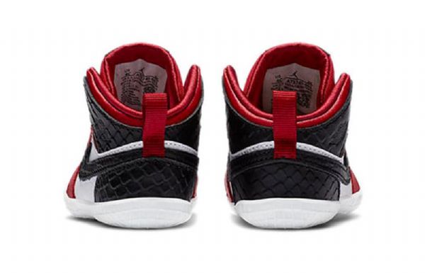 Nike Air Jordan 1 Retro Cb Basketball Shoes Barn Rød