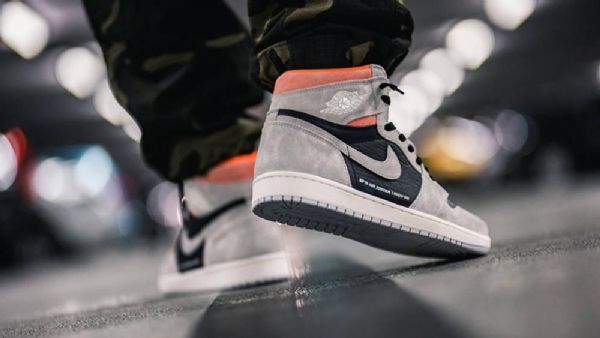 Nike Air Jordan 1 Retro Crimson Sko Herre Grå