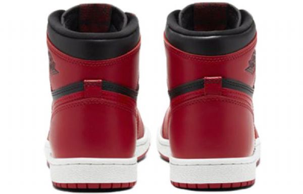 Nike Air Jordan 1 Retro High Tops Basketball Shoes Herre Rød