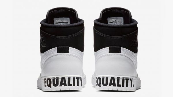 Nike Air Jordan 1 Retro High Tops Equality Sko Herre Svarte Hvite