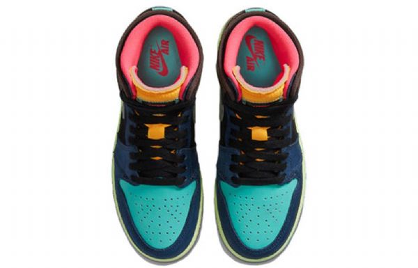 Nike Air Jordan 1 Retro High Tops Gs Basketsko Herre Multicolor
