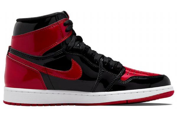 Nike Air Jordan 1 Retro High Tops Og Basketball Shoes Herre Hvite Rød
