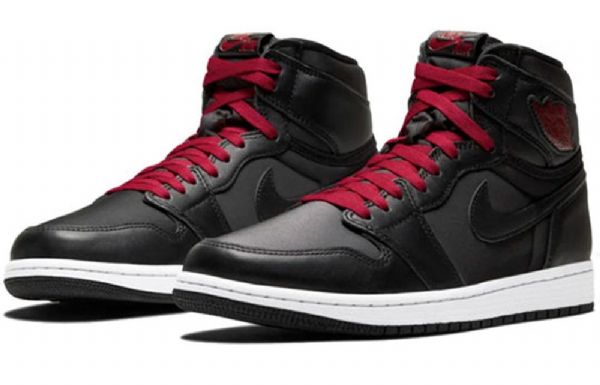 Nike Air Jordan 1 Retro High Tops Og Bg Basketball Shoes Herre Svarte Rød