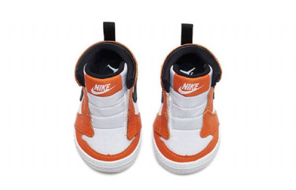 Nike Air Jordan 1 Retro High Tops Og Cb Sko Barn Hvite Oransje