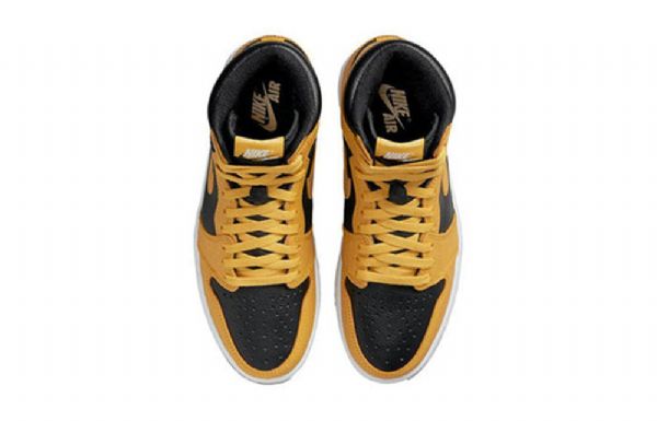 Nike Air Jordan 1 Retro High Tops Og Gs Basketsko Herre Gul Hvite