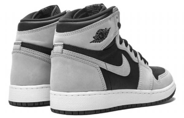 Nike Air Jordan 1 Retro High Tops Og Gs Basketsko Herre Svarte Grå