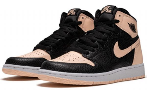 Nike Air Jordan 1 Retro High Tops Og Gs Basketsko Herre Svarte Korall