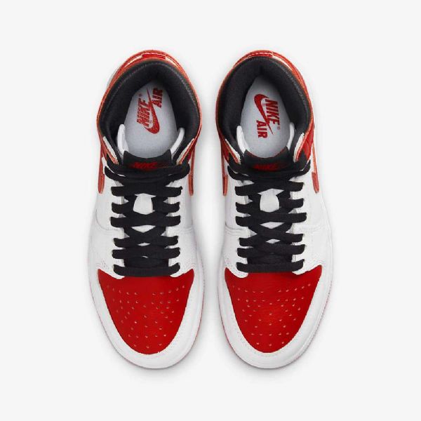 Nike Air Jordan 1 Retro High Tops Og Sko Barn Hvite Svarte Rød