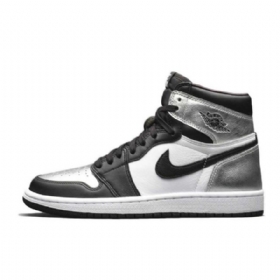 Nike Air Jordan 1 Retro High Tops Og Tå Sko Herre Svarte Sølv