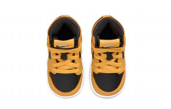 Nike Air Jordan 1 Retro High Tops Og Td Sko Barn Gul Hvite