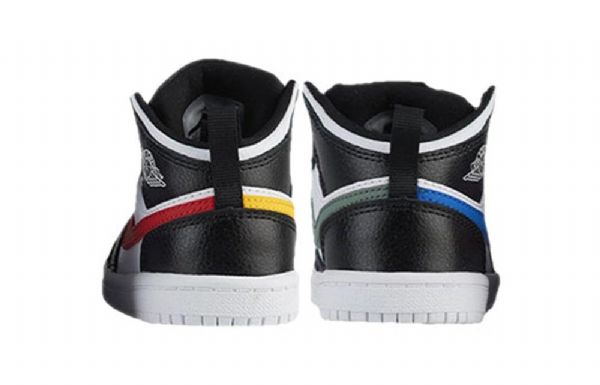 Nike Air Jordan 1 Retro Mid Tops Bt Basketball Shoes Barn Svarte Hvite