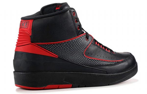 Nike Air Jordan 2 Retro Basketball Shoes Herre Svarte Rød