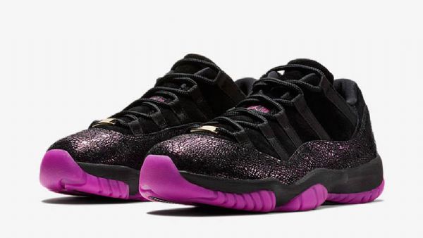 Nike Air Jordan 11 Low Tops Rook To Queen Sko Dame Svarte Lilla