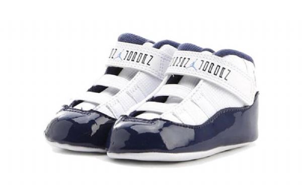 Nike Air Jordan 11 Retro Cb Basketball Shoes Barn Hvite Marineblå