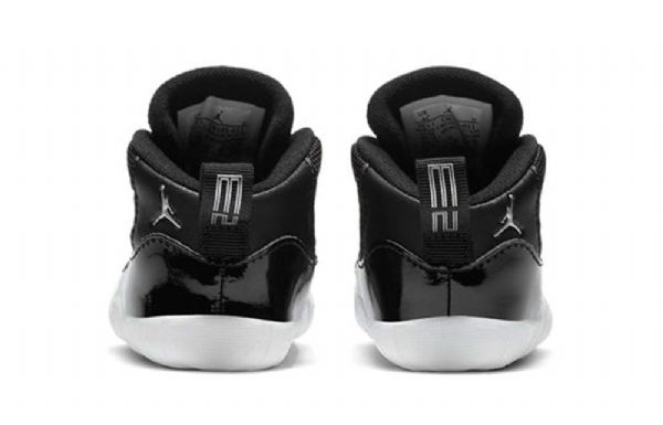 Nike Air Jordan 11 Retro Cb Basketball Shoes Barn Svarte