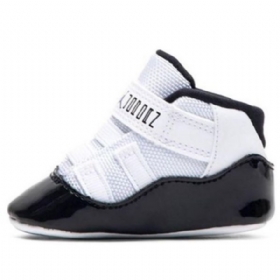 Nike Air Jordan 11 Retro Cb Basketball Shoes Barn Svarte Hvite