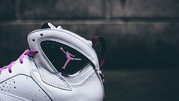 Nike Air Jordan 7 Gs Fuchsia Glow Tops Sko Herre Hvite