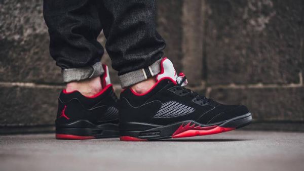 Nike Air Jordan 5 Low Tops Alternate Sko Herre Svarte Rød