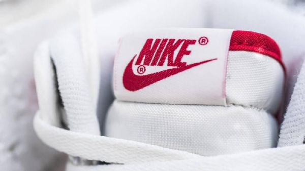Nike Air Jordan 1 Ko Og Sko Herre Grå Rød