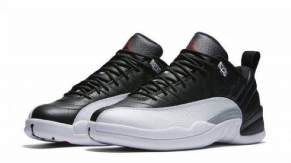 Nike Air Jordan 12 Low Tops Playoffs Sko Herre Svarte Hvite