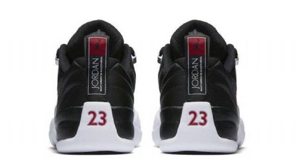 Nike Air Jordan 12 Low Tops Playoffs Sko Herre Svarte Hvite