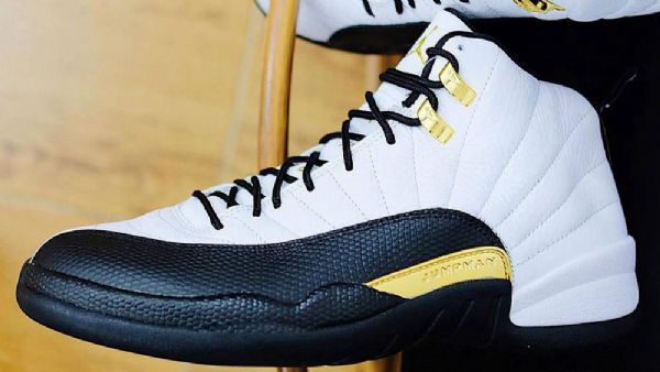Nike Air Jordan 12 Royalty Sko Dame Hvite Svarte