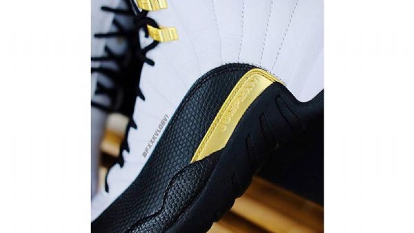 Nike Air Jordan 12 Royalty Sko Dame Hvite Svarte